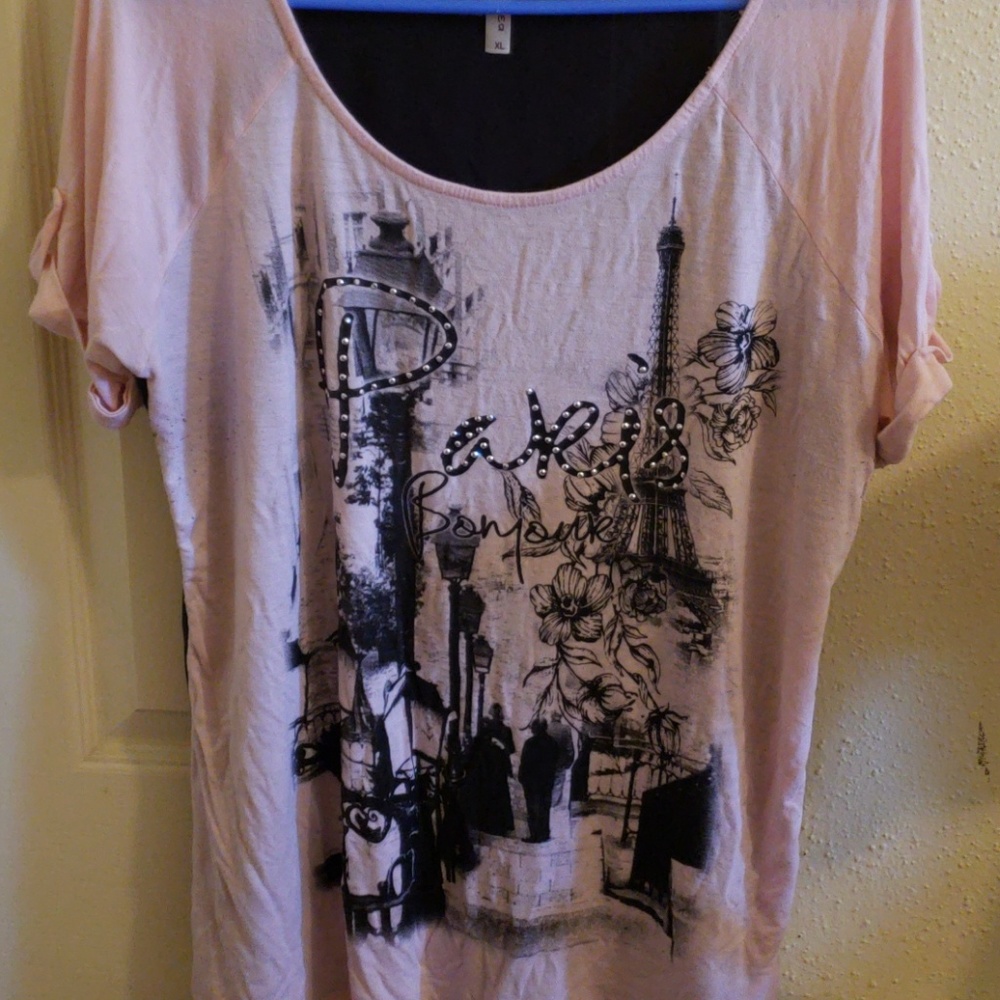 Paris blouse with sheer back